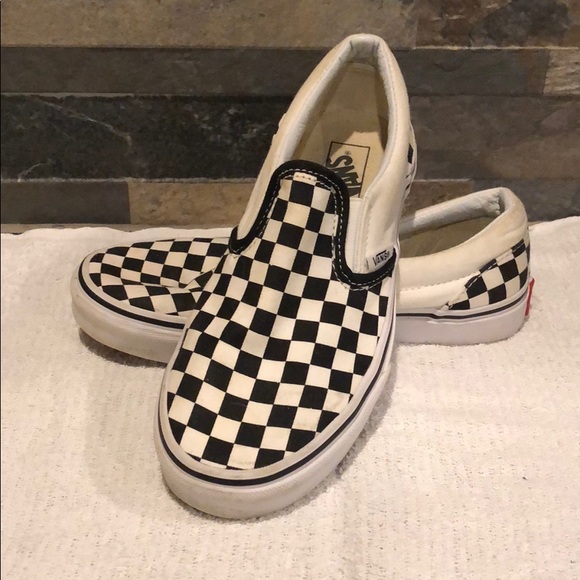 black and white checkered slip on vans womens